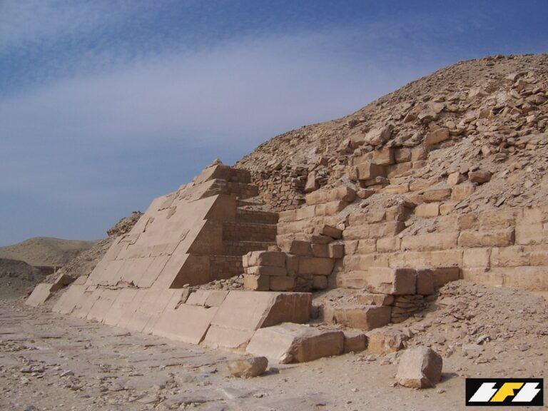 SakkaraPyramidsEgypt_2007feb1-16_byDanielCsorfoly.1